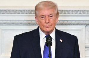 Os ataques de Trump ao Irão provocaram pressão bipartidária no Congresso para limitar os poderes de guerra