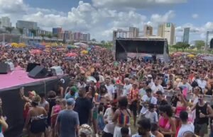 CARNAVAL: Confira a programação dos blocos de rua no DF nesta terça-feira (17).