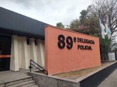 Mulher ficou ferida após ser atropelada por carro da Guarda Municipal em Resende