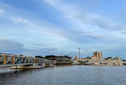 Rio Negro desacelera e sobe apenas 80 cm em Manaus