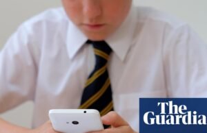 Professores e pais do Reino Unido são incentivados a conversar com as crianças sobre as escolas criminais de Jeffrey Epstein