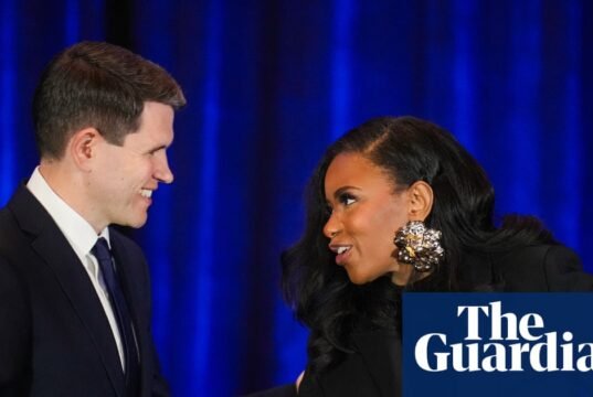 Cruzada populista e indignação anti-MAGA enquanto os democratas do Texas lutam nas primárias do Senado no Texas