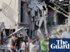 Trump pronto para conversações com o Irã à medida que o conflito se aprofunda no Oriente Médio Irã