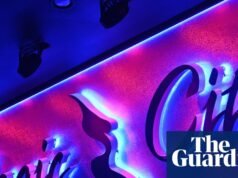 Luke Cornette diz que a noite temática do Atlanta Hawks com o clube de strip Magic City objetifica as mulheres do Atlanta Hawks