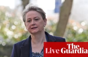 Base aérea da RAF em Chipre é atacada, Cooper defende decisão de permitir que os EUA usem bases do Reino Unido para ataques ao Irã – UK Politics Live | Política