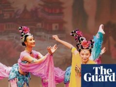 Shen Yun, chefe do teatro que apresenta uma trupe de dança chinesa em Sydney, não se deixará intimidar por ameaças ‘ultrajantes’.