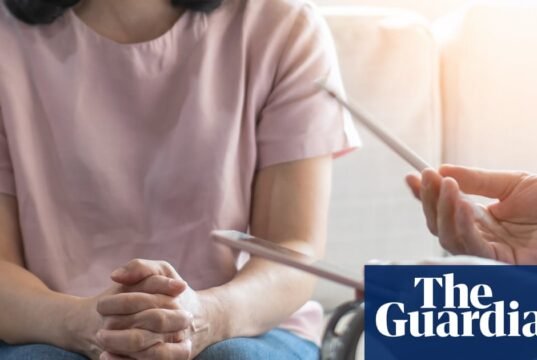 Pesquisa revela que três em cada quatro mulheres não sabem que a menopausa pode levar a novas doenças mentais Menopausa