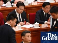 As duas sessões da China revelarão os planos económicos e de defesa de Xi à medida que a purga militar se aproxima. China