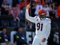 É improvável que Bengals use franquia em Trey Hendrickson, de acordo com relatório