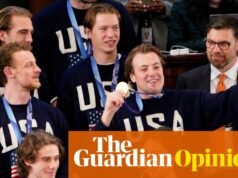 Das rivalidades acirradas à Casa Branca, o hóquei vive um momento estranhamente americano. Dave Shilling