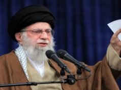 Ali Khamenei morre, centenas de iranianos saem às ruas para condenar a América e Israel