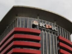 Regente de Pekalongan, Fadia Arafik, presa pelo KPK!