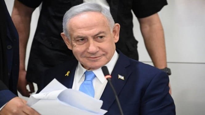 6930371f96583-perdana-menteri-israel-benjamin-netanyahu-hadir-di-sidang-korupsi_665_374.jpg