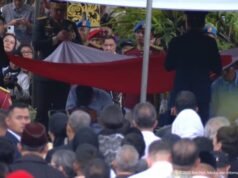 Sutrisno morre, Palácio pede ao público que hasteie bandeiras a meio mastro por 3 dias