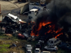 Grande resposta de emergência em andamento a incêndio industrial em North Geelong