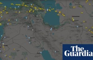 O conflito no Irão pode causar perturbações “graves” nas viagens, uma vez que 115 mil australianos permanecem na região devido ao cancelamento de voos. Guerra EUA-Israel contra o Irã