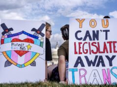 Republicanos do Kansas aumentam a crueldade contra pessoas trans