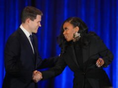 Jasmine Crockett lidera James Talarico por dois dígitos nas primárias democratas do Senado do Texas