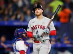 O ex-outfielder do Red Sox se junta aos Padres em uma jogada surpresa: relatório