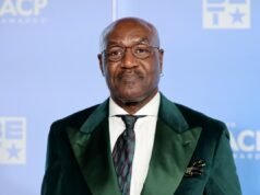 Delroy Lindo fala no NAACP Awards sobre eventos do BAFTA