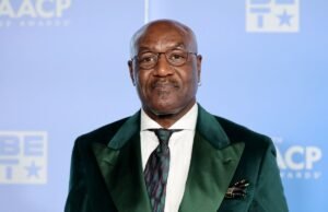 Delroy Lindo fala no NAACP Awards sobre eventos do BAFTA