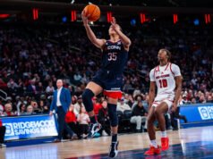 Ezzie Fad ajuda o número 1 da UConn a vencer o St. John’s por 85-49 pela 47ª vitória consecutiva