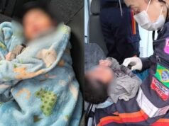 A criança foi encontrada abandonada numa caixa de cartão à beira de uma autoestrada em Goa