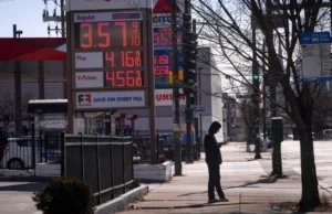 A guerra do Irão coloca novos riscos para a resiliência económica dos EUA