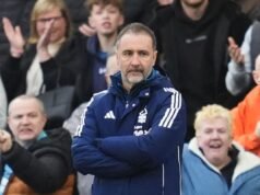 Vitor Pereira lamenta ‘oportunidade perdida’ após derrota do Nottingham Forest em Brighton