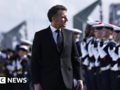 A França construirá o seu arsenal nuclear e aumentará a dissuasão contra os aliados europeus