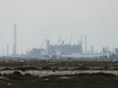 Catar fecha a maior planta de exportação de GNL do mundo, fazendo com que os preços do gás subam