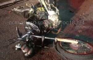 Um motociclista morreu após ser atropelado por um utilitário em Alambari