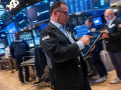 Wall Street fecha em alta com investidores entrando na temporada de lucros