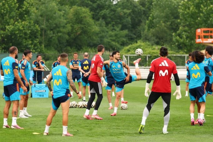 2026-07-16T160005Z_44736872_UP1EM7G18G3HI_RTRMADP_3_SOCCER-WORLDCUP-ESP.JPG
