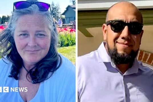 Homenagem às vítimas do tiroteio em festival de Seattle