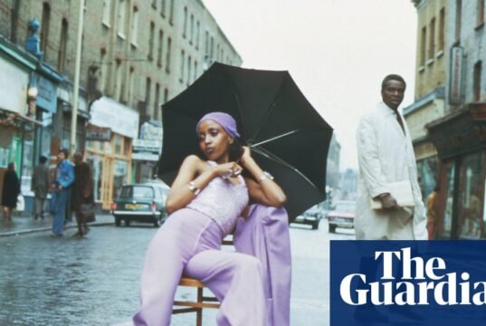 Celebrando a Diáspora Africana: A Fotografia de Armet Francis
