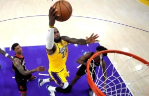Stephen Curry tem uma proposta simples para atrair LeBron James para o Golden State Warriors