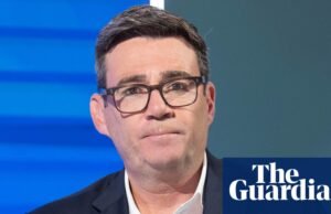 Burnham prometeu aliviar as pressões se ela se tornasse primeira-ministra. Andy Burnham