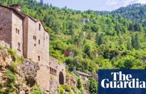 Caminhando no ‘Jardim do Éden’ da França: uma nova rota nas espetaculares férias em Gorges du Tarn na França
