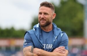 Brendon McCullum demitido do cargo de técnico de testes da Inglaterra
