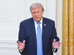 O presidente Trump faz campanha na Geórgia enquanto os republicanos temem que as reivindicações eleitorais possam prejudicar a participação