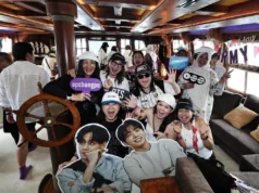 Os fãs do BTS recriam a cena do Swim MV com S’pore ‘Cruise’