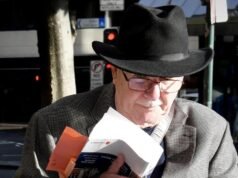 O ex-padre Guy Norman Hartcher culpa lesão cerebral por adolescente vítima de sexo