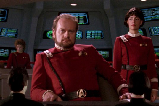 O episódio de TNG convenceu os telespectadores de que a transmissão estava uma bagunça