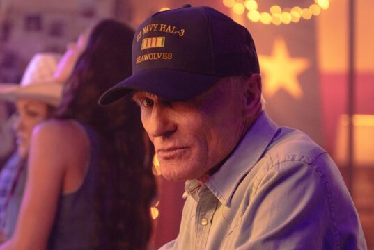 Por que Ed Harris ficou desapontado com seu personagem em Dutton Ranch, Everett McKinney