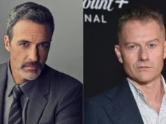 Reed Scott saindo da 26ª temporada, elenco de James Badge Dale